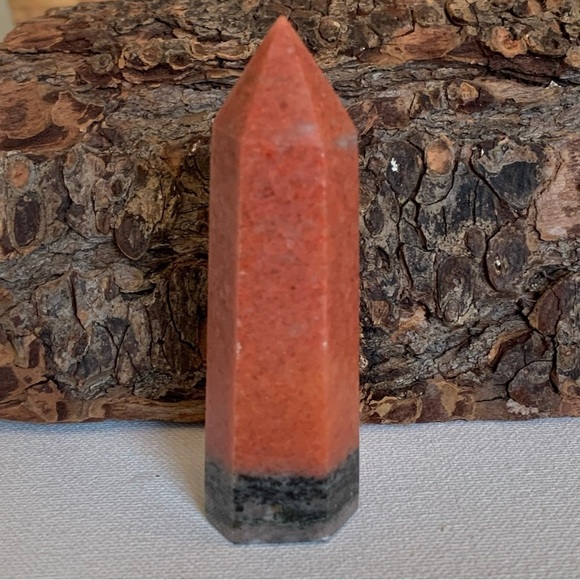 Red Calcite Crystal Tower Healing Point Obelisk Chakra Stone Reiki Wand 3.2" 68g - Picture 12 of 14